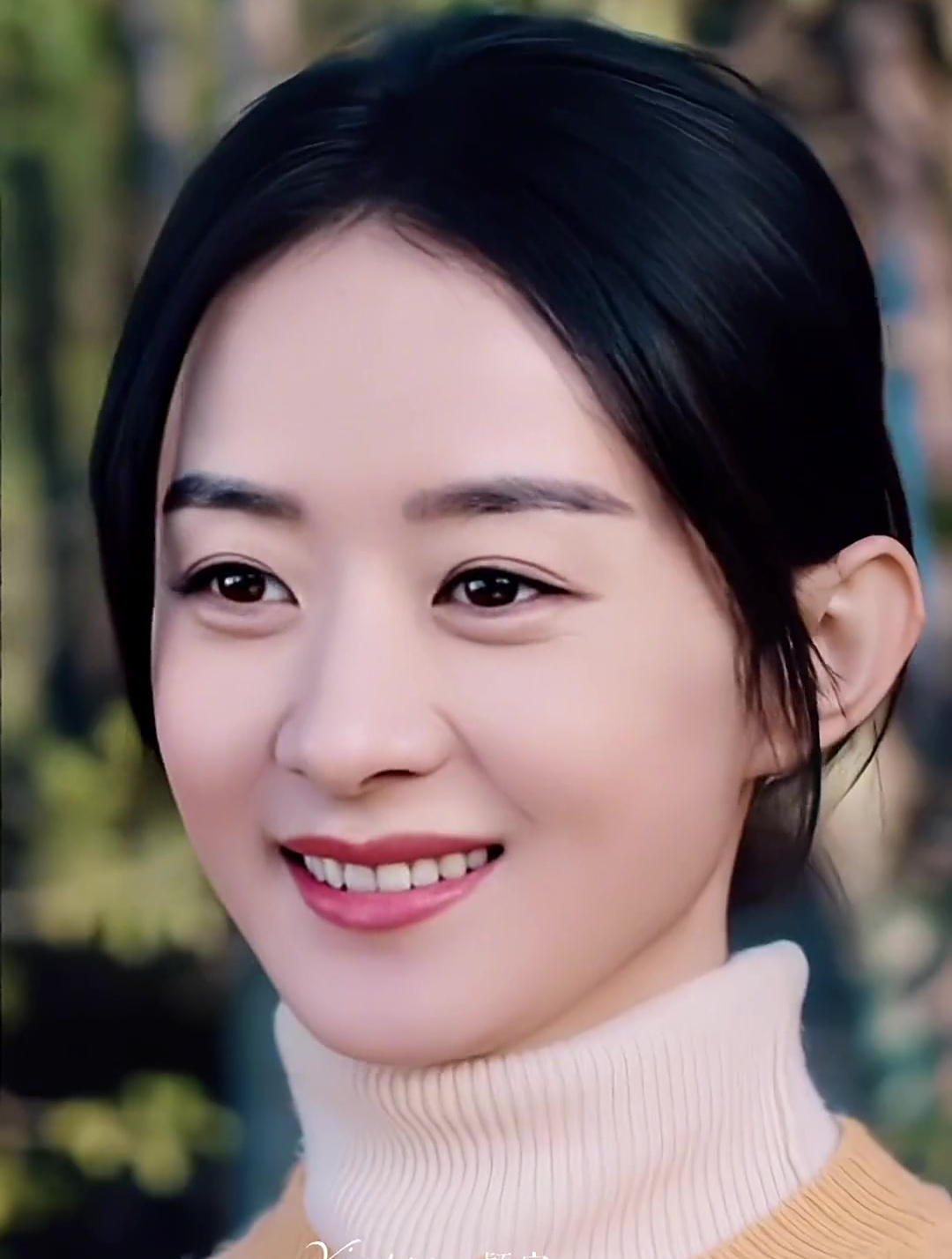 赵丽颖产后复出颜值飙升,美貌身材辣过产前,终于摆脱小家子气