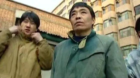 1998年,西安"悍匪头目",身背11条人命的董雷落网记