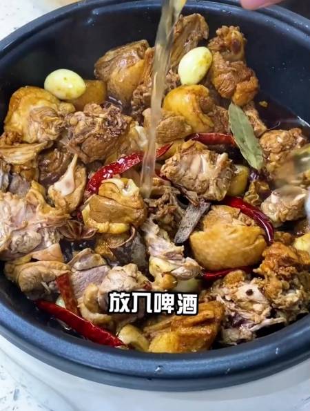 一鸭四吃的教程虽迟但到,我还可以干五碗米饭-度小视