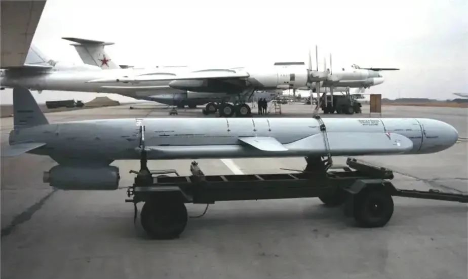 「防务技术」俄罗斯kh-555空射亚音速巡航导弹技术数据