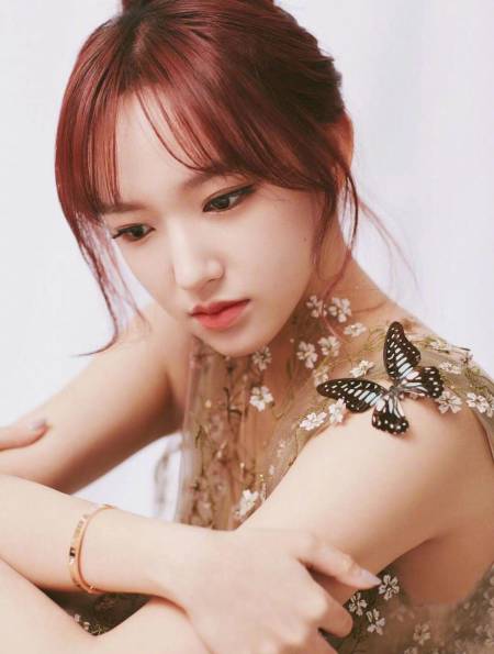 "容貌出圈"程潇,与王一博用同一双筷子,后被公主抱太甜蜜3-度小视