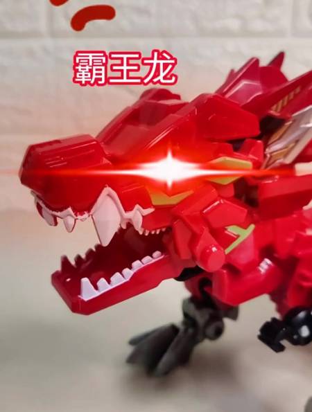 小恐龙世界中,巨兽霸王龙暴龙暴怒吐火球爆炸发怒喷火是不是很酷-度小