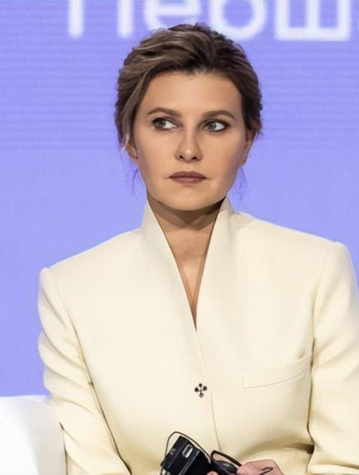 乌总统夫人访韩,呼吁坚定防御俄罗斯,否则会导致乌克兰末日