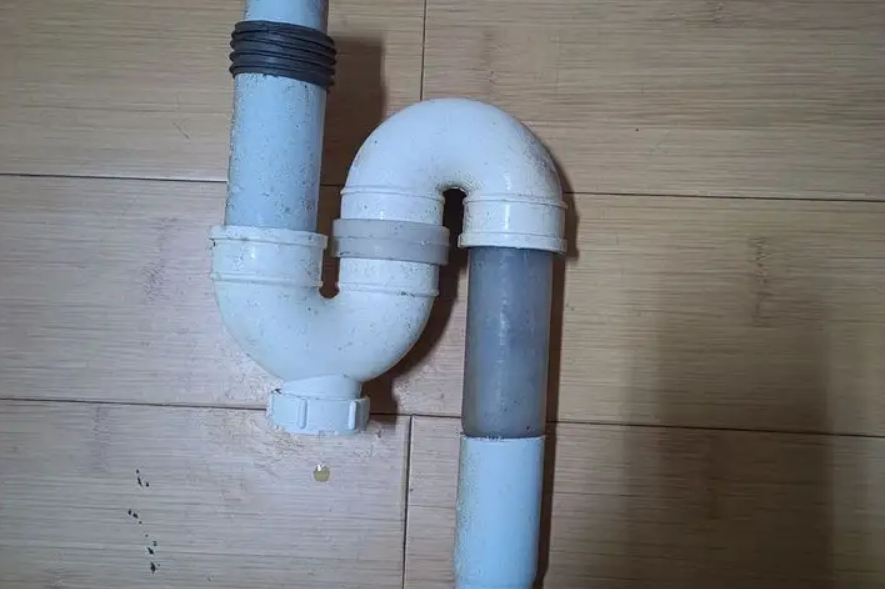 自带"存水弯"的蹲便器容易堵?这完全是扯,文章中告诉你答案