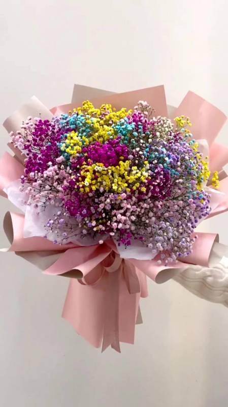 彩色满天星花束送你满天星辰