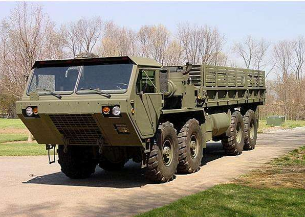 为什么军用卡车大多是平头车,而不是长头车?