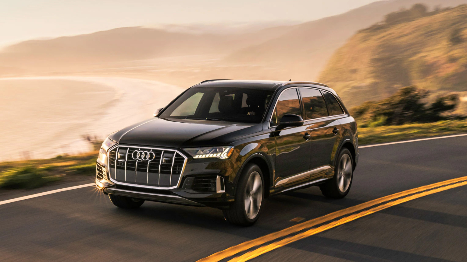 2023款奥迪q7亮相,全面升级,外观更霸气,内饰更豪华,支持7座