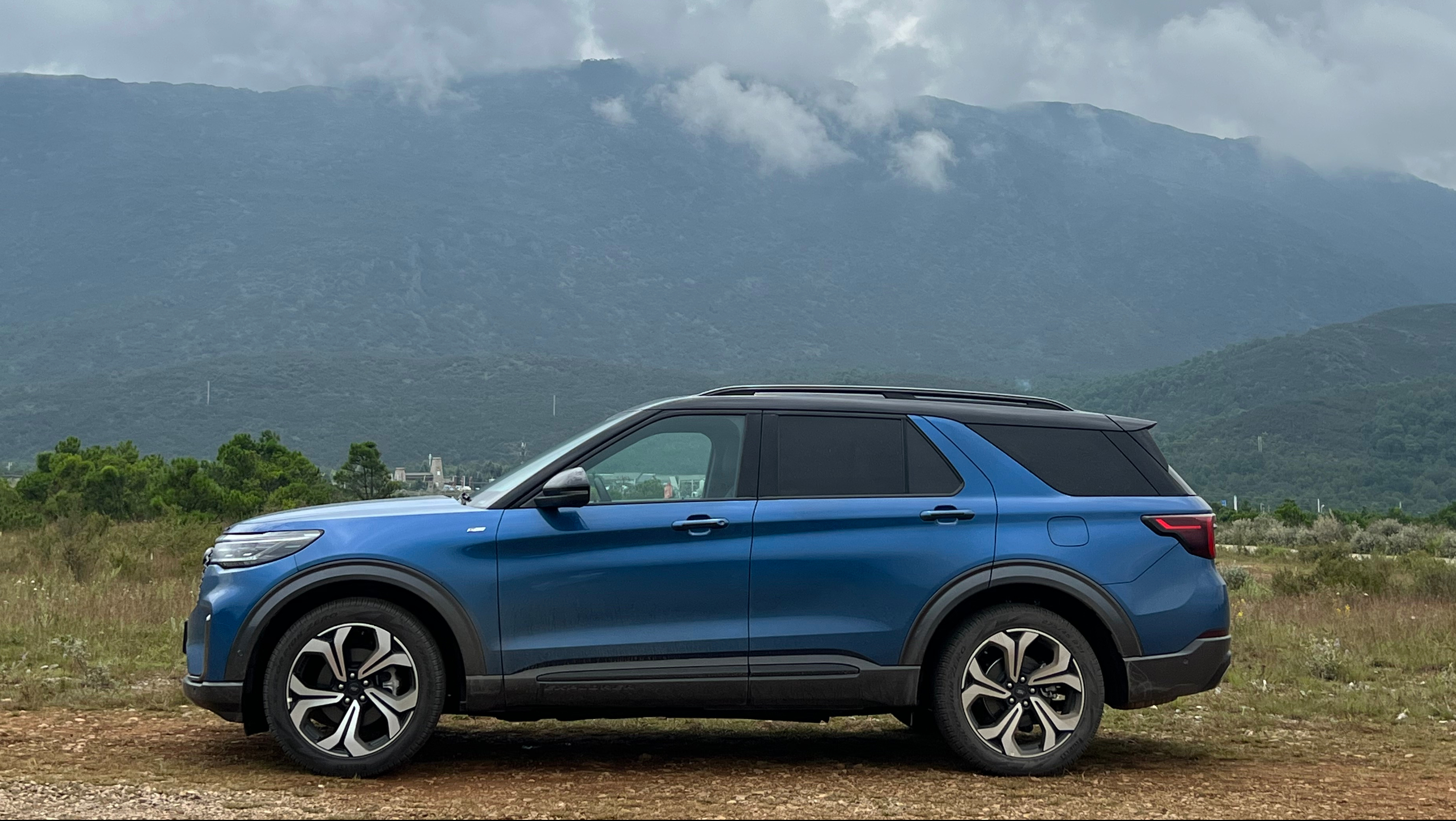 suv和轿车哪个更好,应该怎么选择