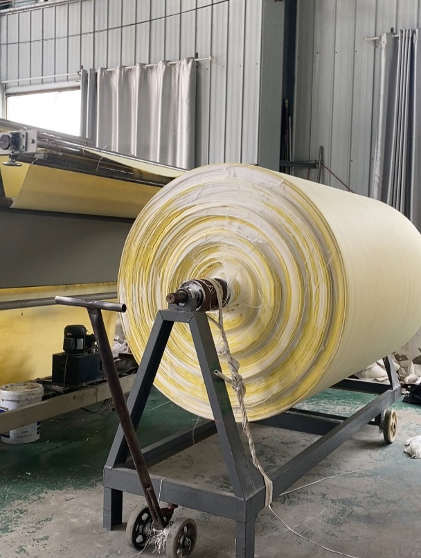 鑫泉环保氟美斯滤袋覆膜中