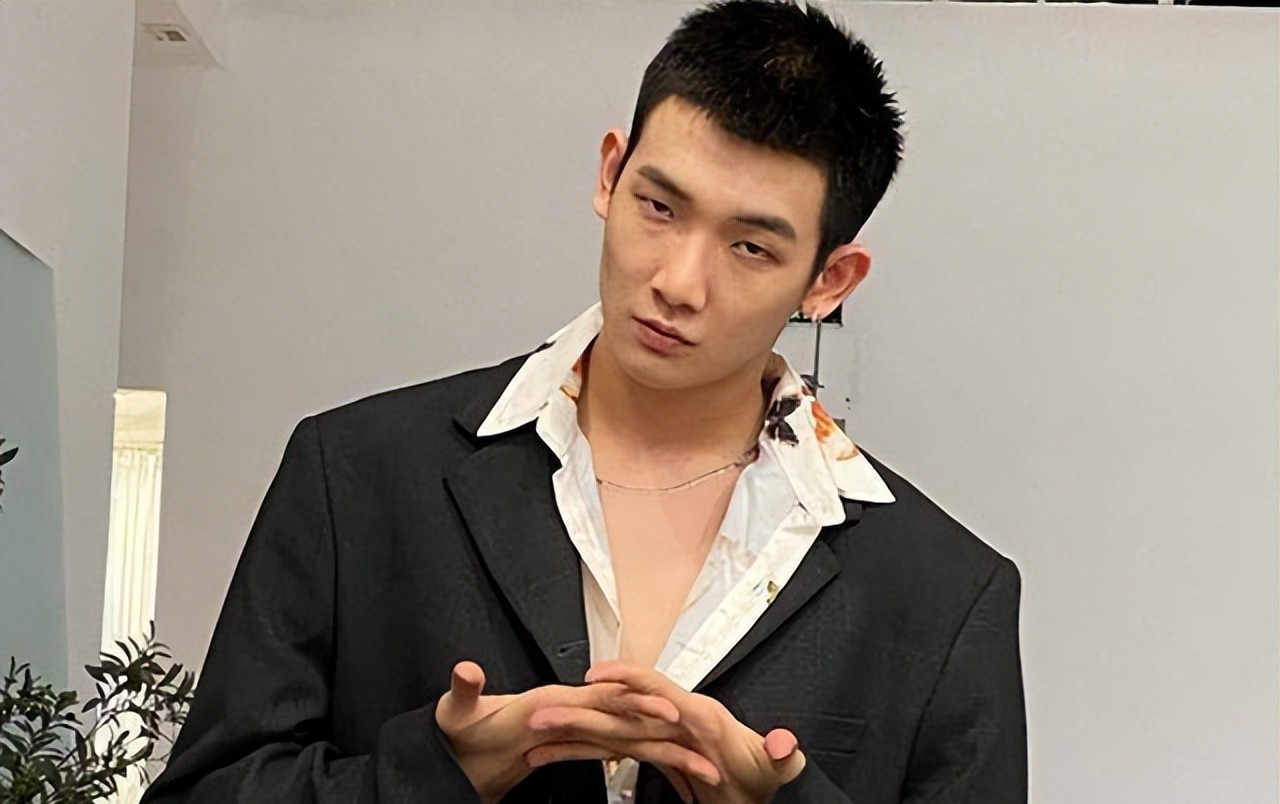 梅尼耶的爆火不靠颜值,靠实力