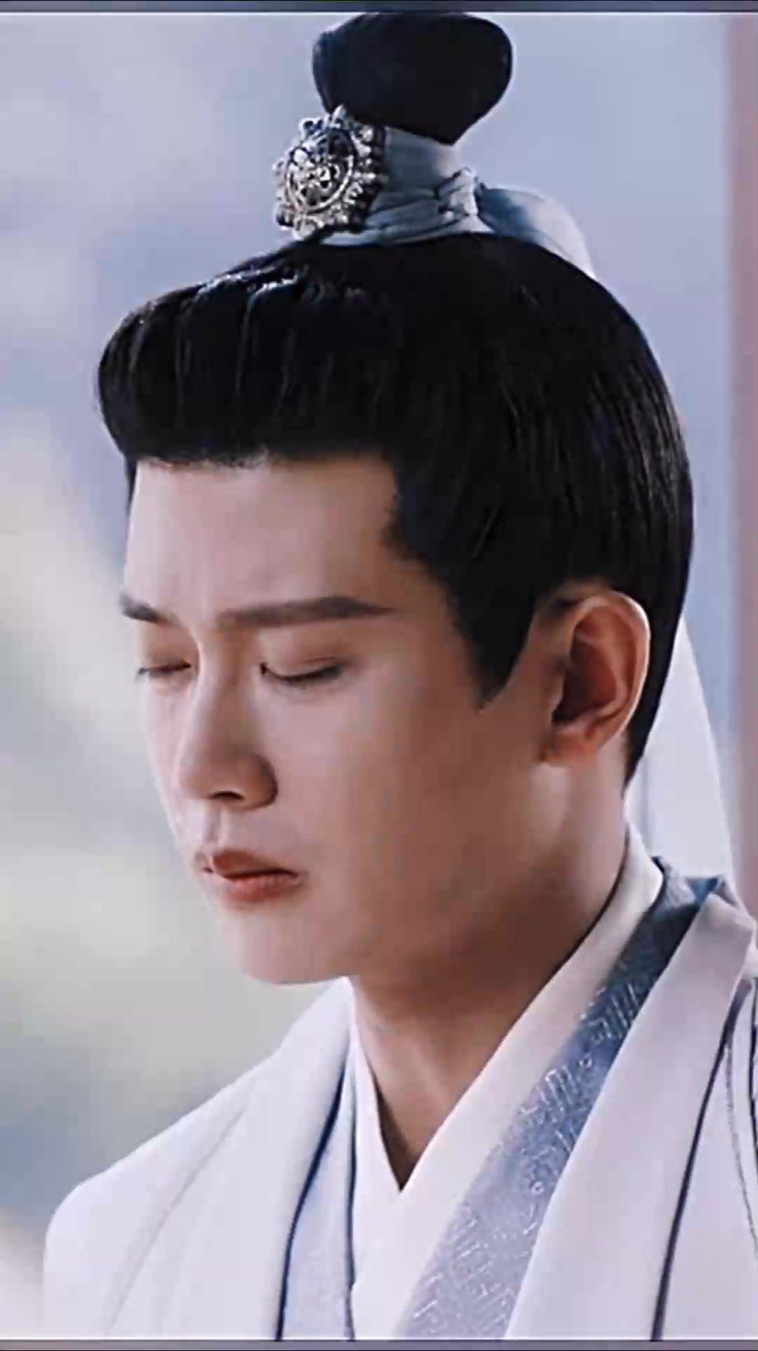 城楼上这段哭戏真的很惊艳任嘉伦的共情能力真的很绝