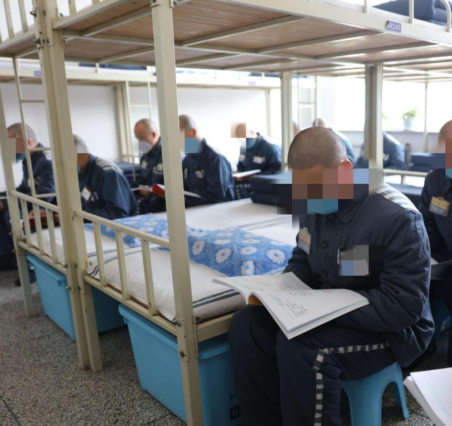 被判无期的人每天在监狱里干些什么说出来你或许不信