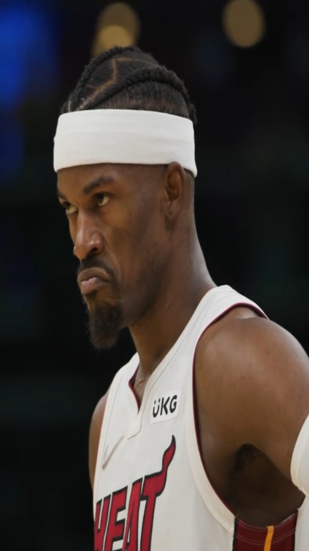 热火官方晒巴特勒视频,表情非常专注