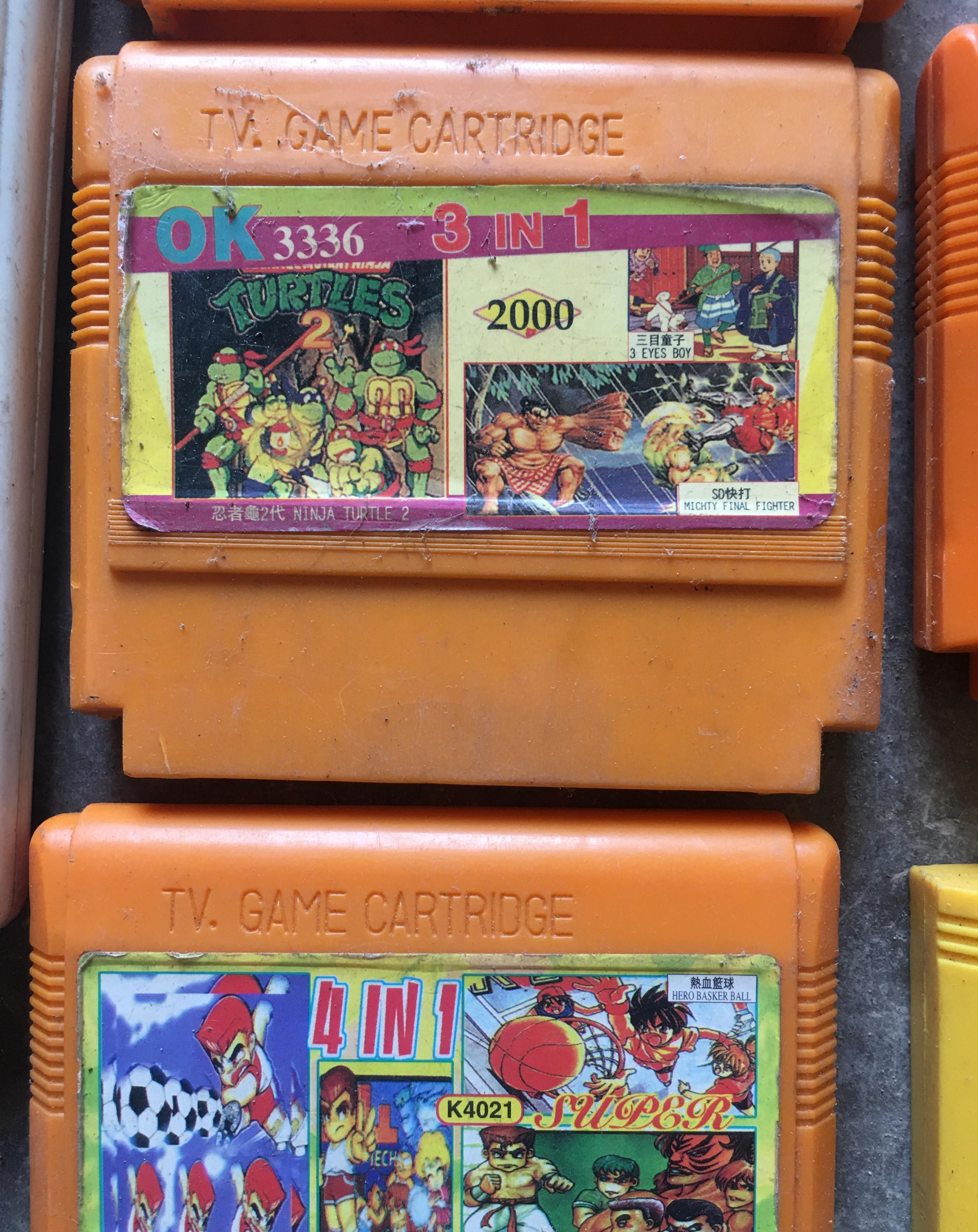 记得童年的插卡游戏机么?牛屎卡带呢?随身收音机呢?