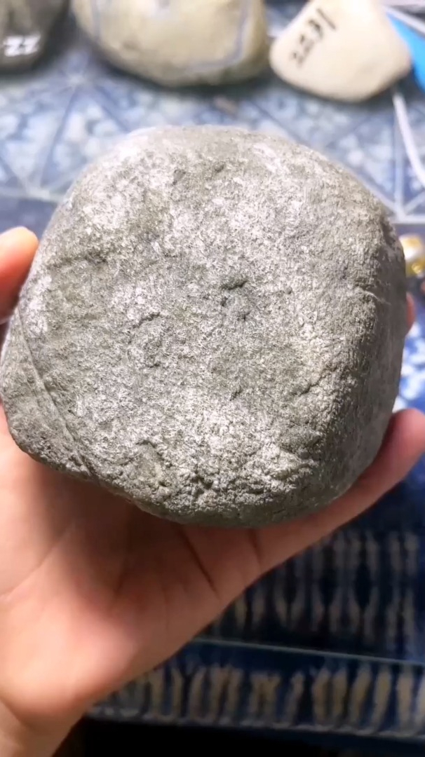 3公斤莫西沙皮壳超级老翻砂均匀白雾,沙细打灯光感好带色花!