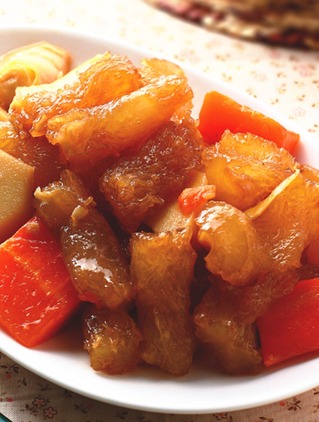 肉质鲜美,软嫩可口—红烧猪蹄筋,让你的味蕾尽享美味与健康-度小视