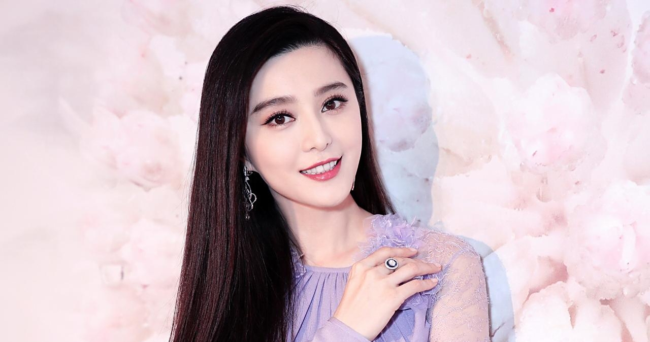 范冰冰近照曝光,大眼睛尖下巴变化不大,网友:这是要复出了?