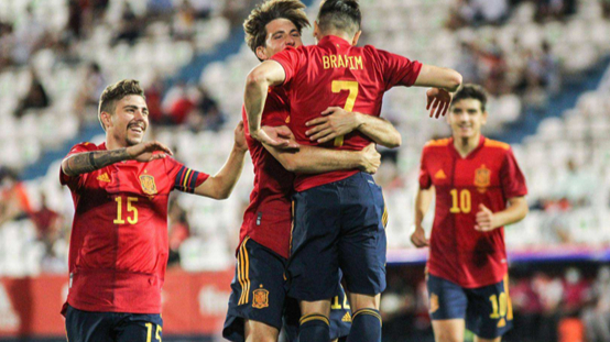 欧国联:西班牙vs瑞士,双方进入跌更阶段,新秀将成比赛关键?