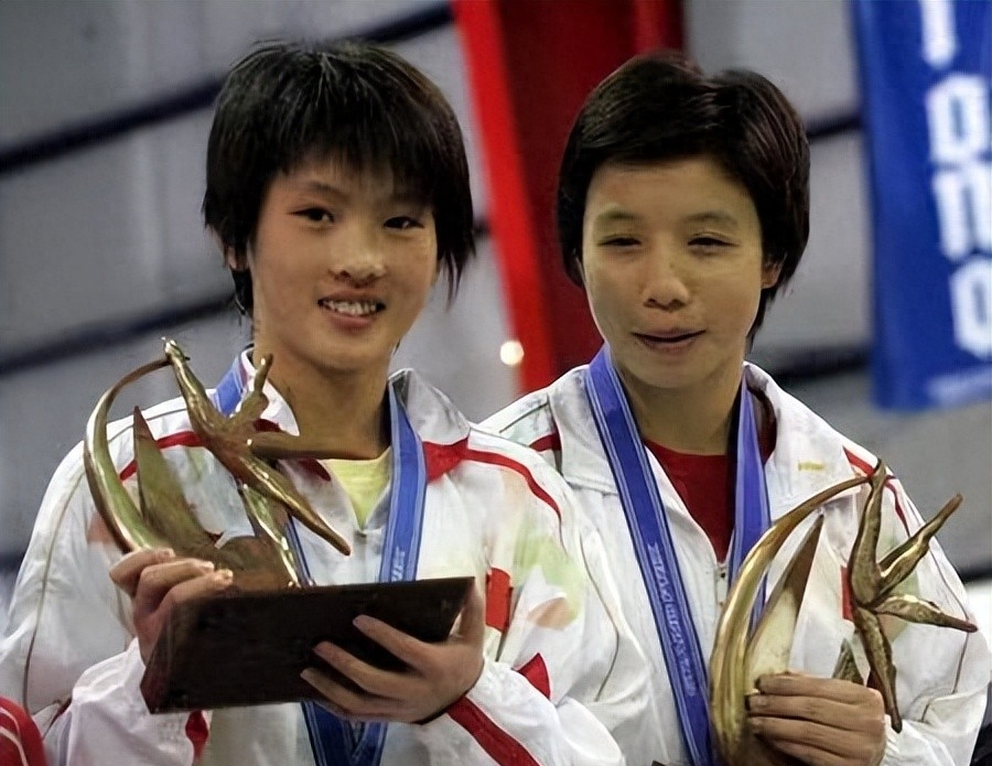 回顾陈若琳与郭晶晶小叔子的绯闻会是真爱还是炒作