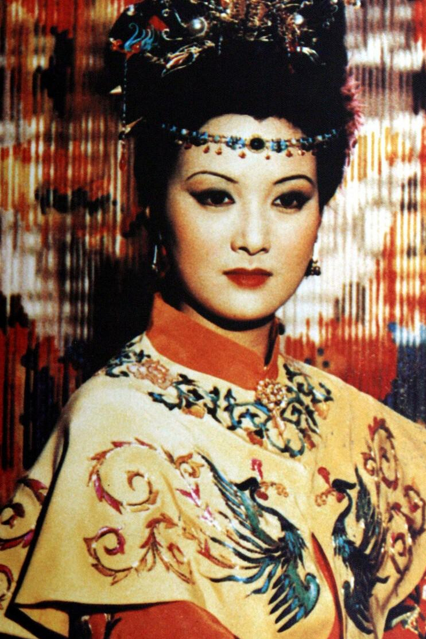 王熙凤华美已逝,65岁的邓婕真挚永存 ,时光无法磨灭的魅力  邓婕,这个