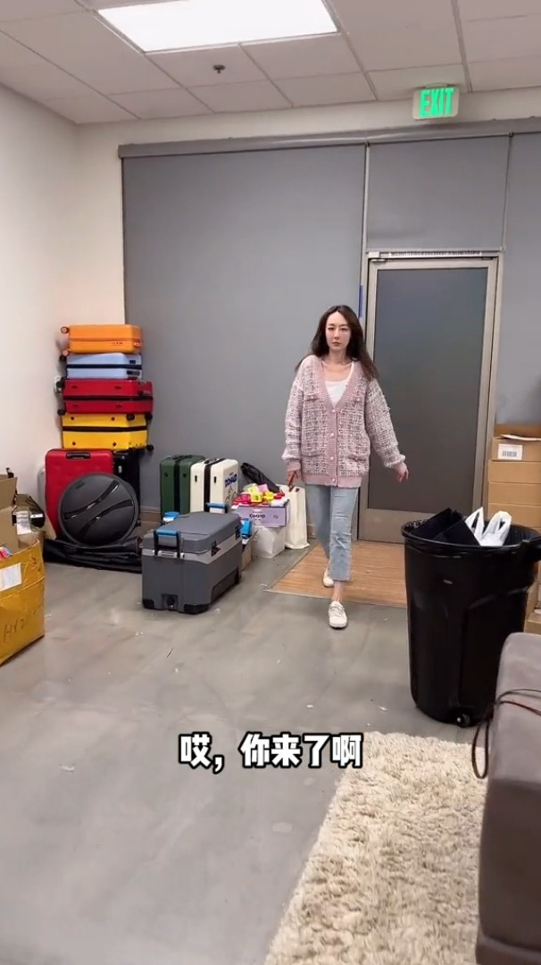 jagger介个桔梗忙完跟媳妇各回各家了