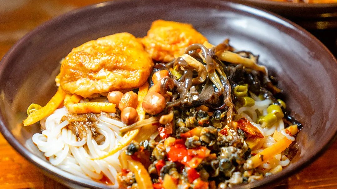 藏在南铁沈阳小区里的柳州螺蛳粉居民楼下的美味