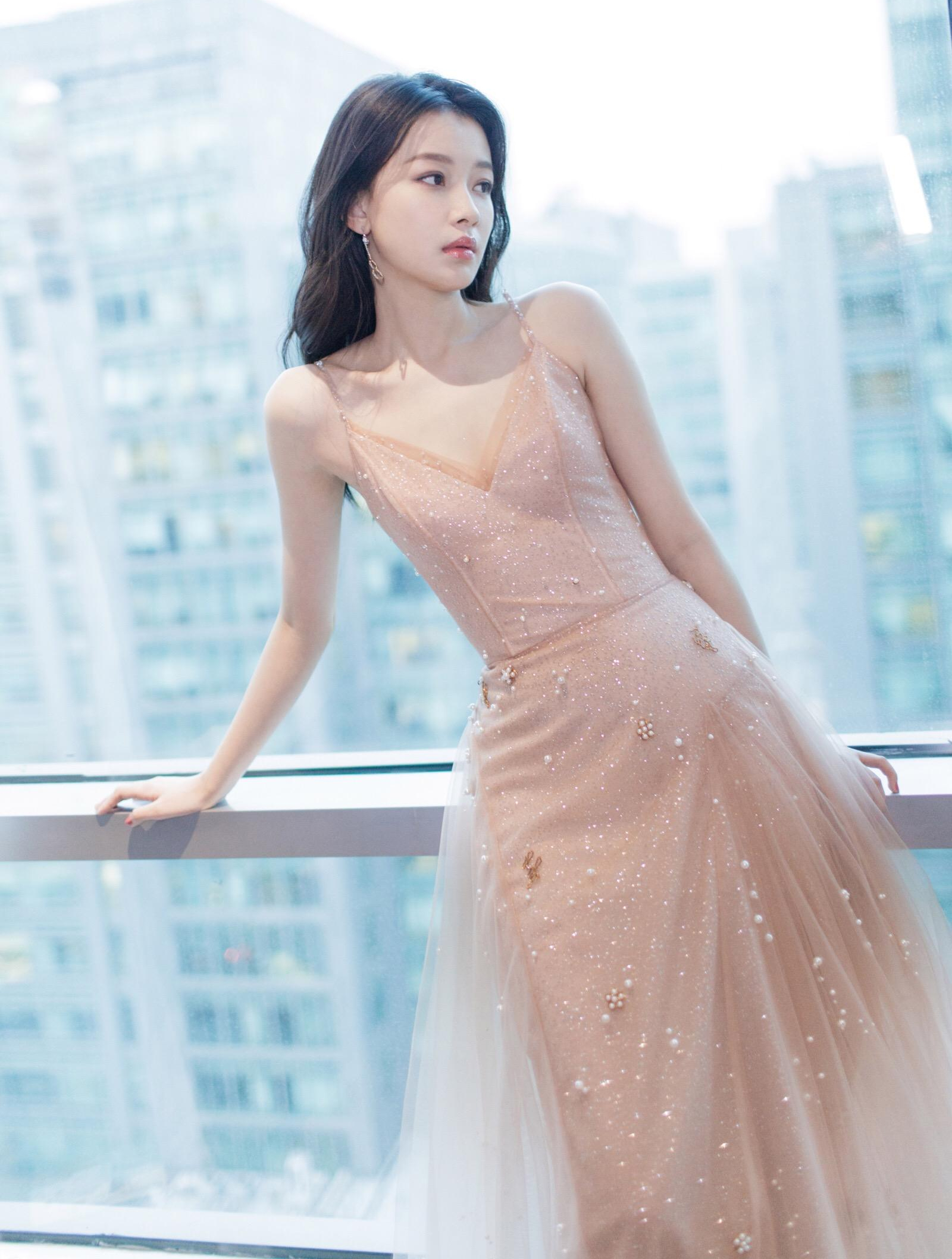 "野模出身"孙怡,与董子健7年感情破裂,离婚其实早有预兆?4-度小视