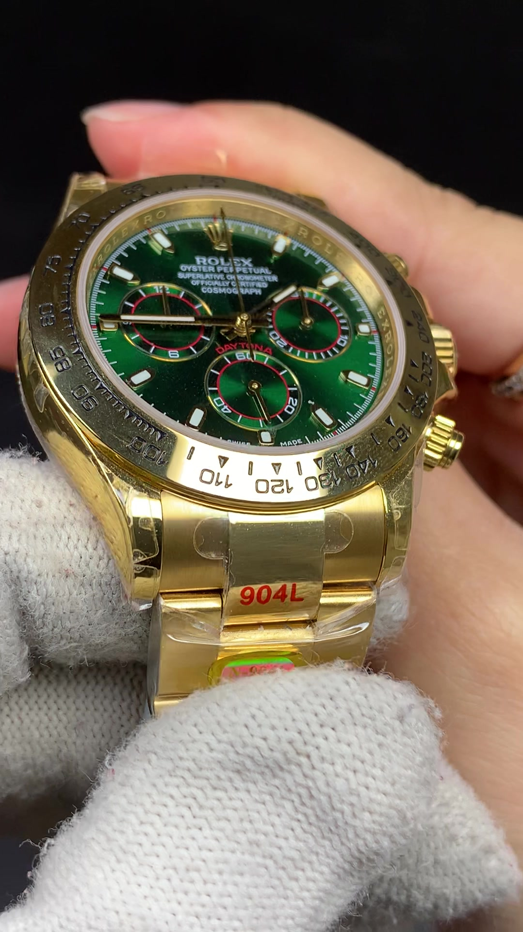 劳力士绿金迪一直以来都是最受欢迎的,如今怎么就这么不堪一击了