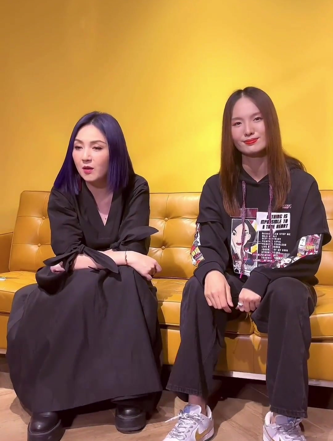 一起来玩杨千嬅的光盘挑战电影梅艳芳后台偶遇杨千嬅-度小视