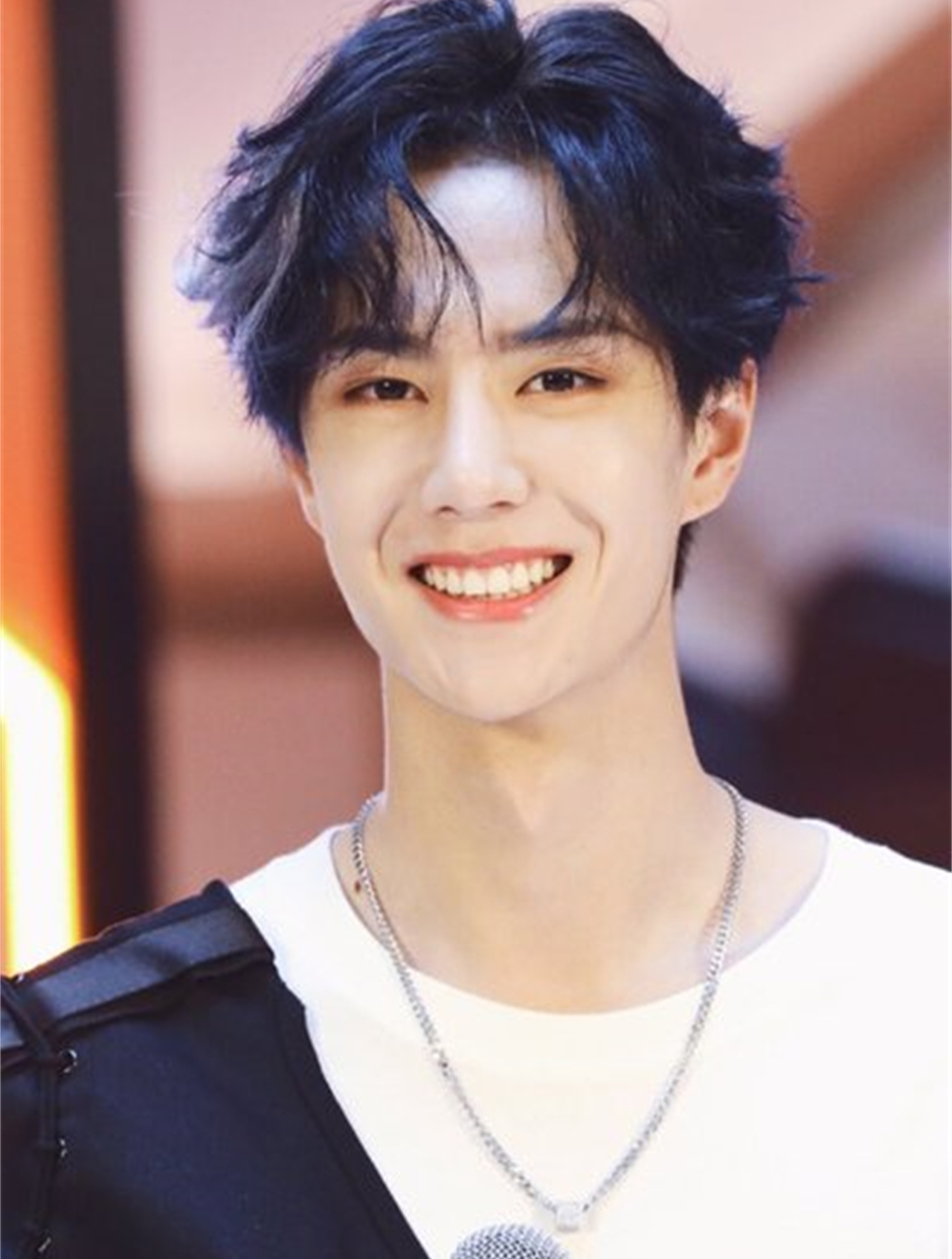 "绝望文盲"王一博:因学历惨遭芒果台退货,真实文化一言难尽4-度小视