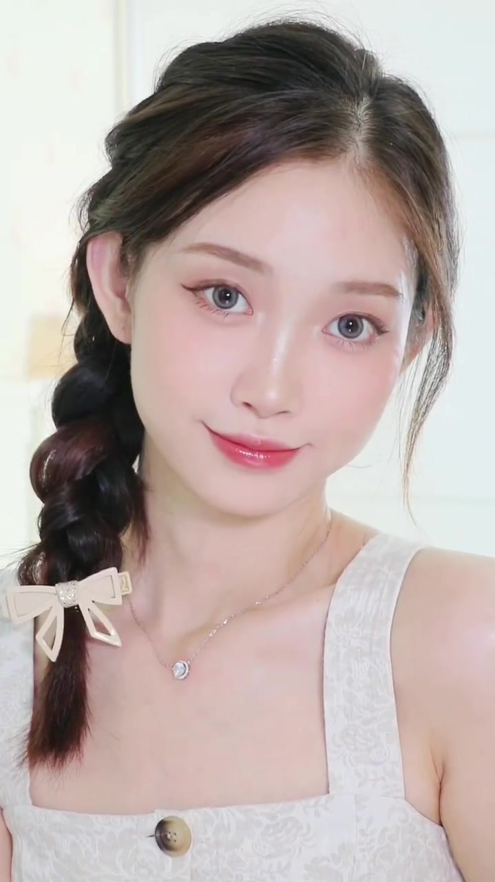 贼拉显气质的韩式侧编发|温柔韩系大女主-度小视