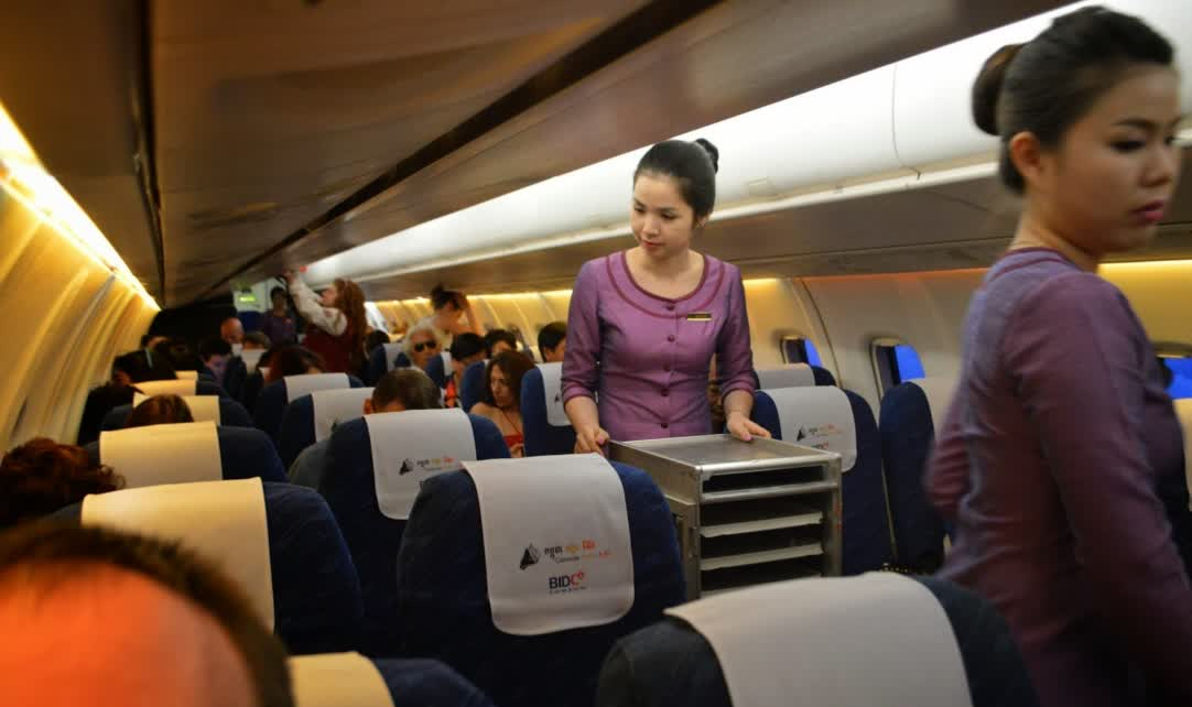 柬埔寨空姐工资500到900美元不等