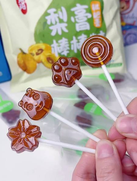 过年啦怎么能少了糖果孩子爱吃糖是天性-度小视