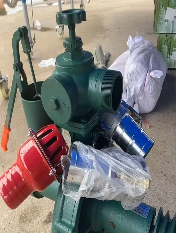 高压抽水泵带喷灌机压力泵