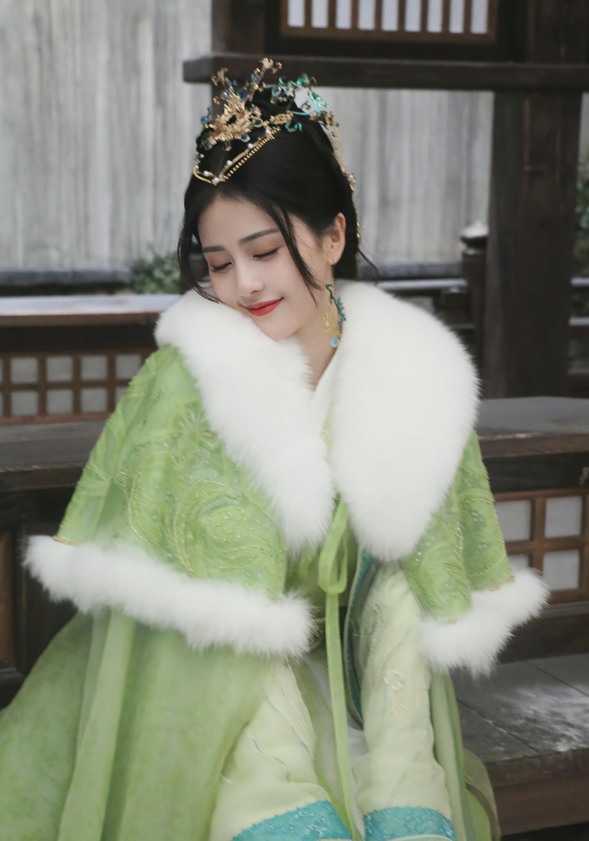 白鹿的"古装"造型,让我看到了古偶剧的希望!