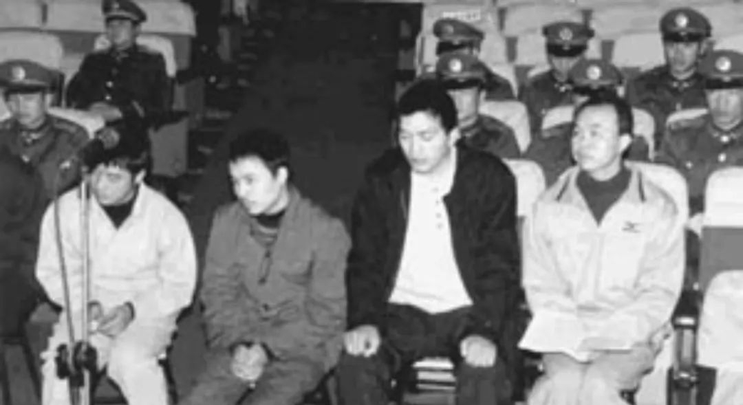 温岭市黑老大张畏覆灭始末