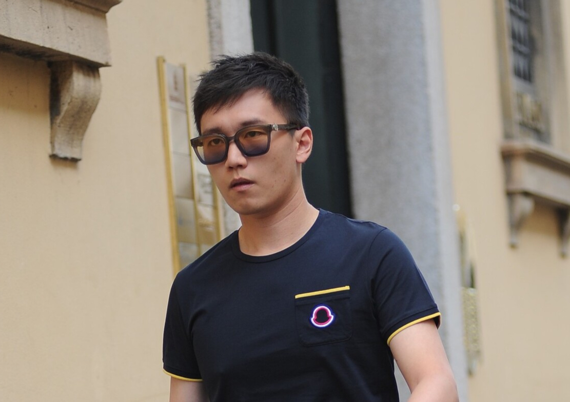 拒绝章泽天,狂过王思聪,苏宁太子张康阳如何沦为老赖?