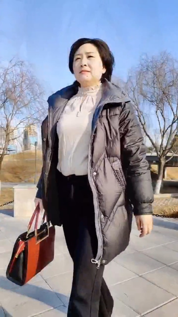 智显力诺董事长吴小利深耕led显示屏行业12年