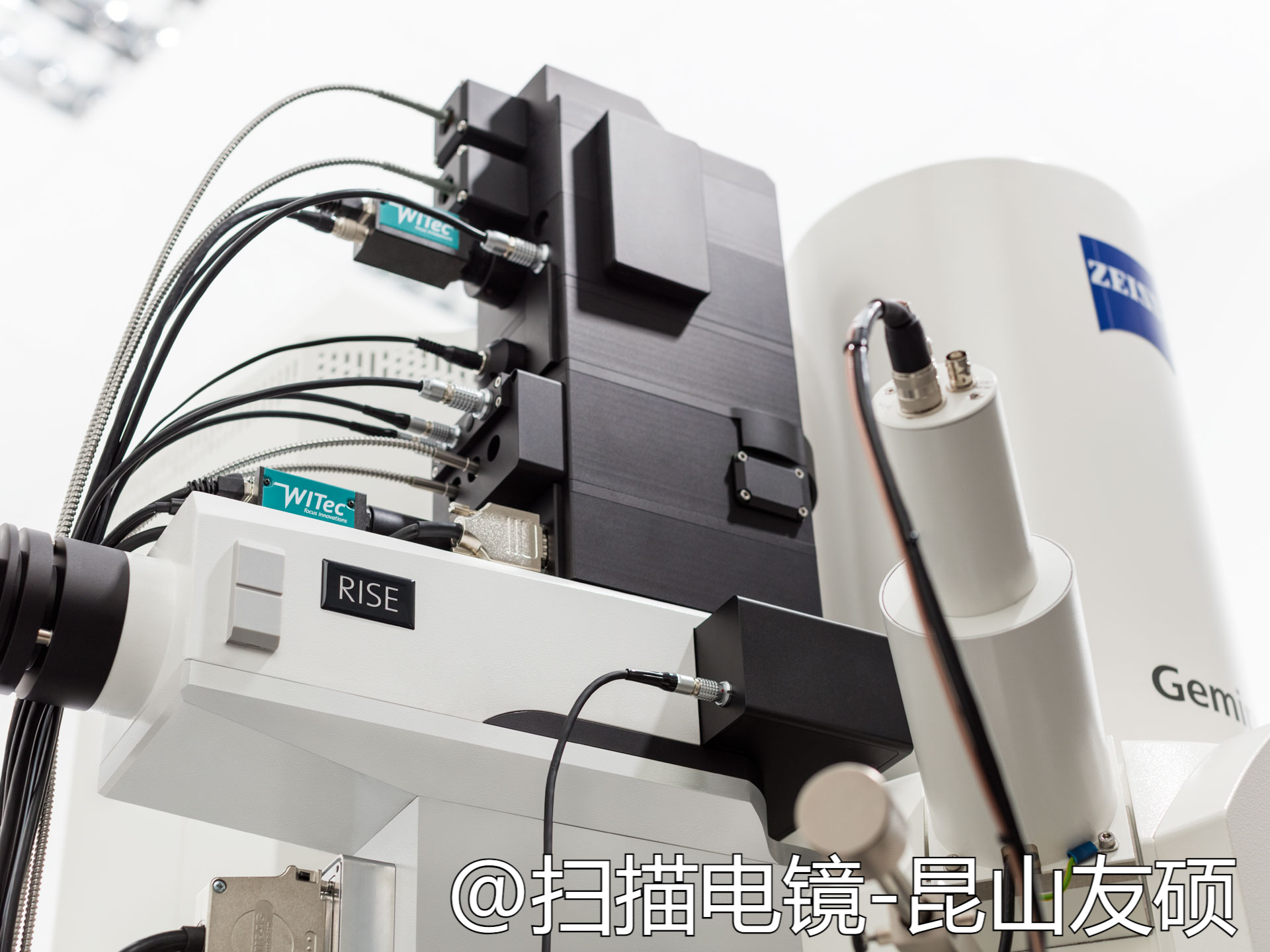 扫描电子显微镜多少钱一台?了解一下