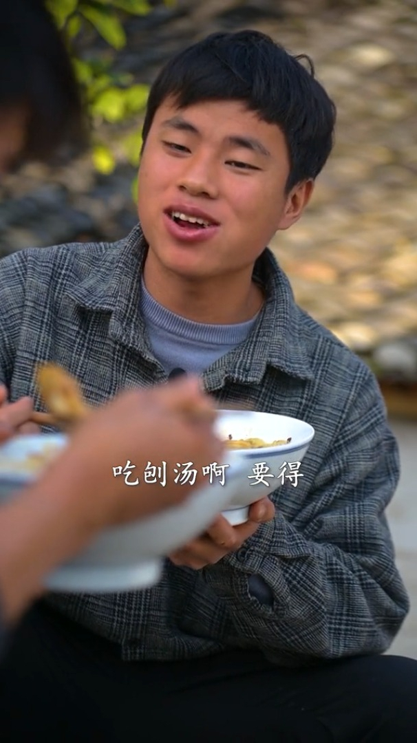 念乡人周周今天生意还不错很久没吃饺子了