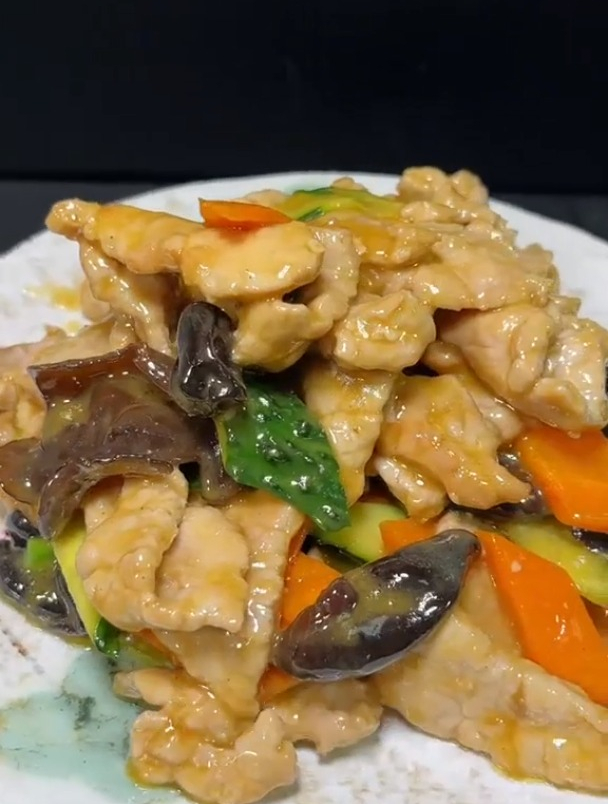 一道硬菜溜肉片,孩子喜欢吃