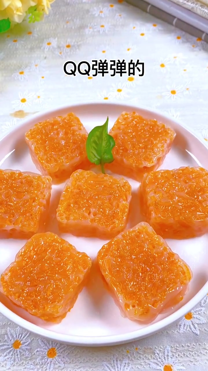 胡萝卜水晶糕,让孩子爱上胡萝卜的做法来了