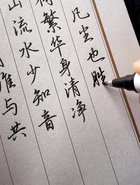 97万#明星#王祖蓝李亚男夫妇手牵手亮相,现场有人喊李亚男