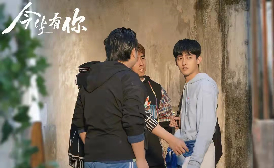 央视又出"王炸剧",开播一天豆瓣大爆,男女主演技惊艳众人