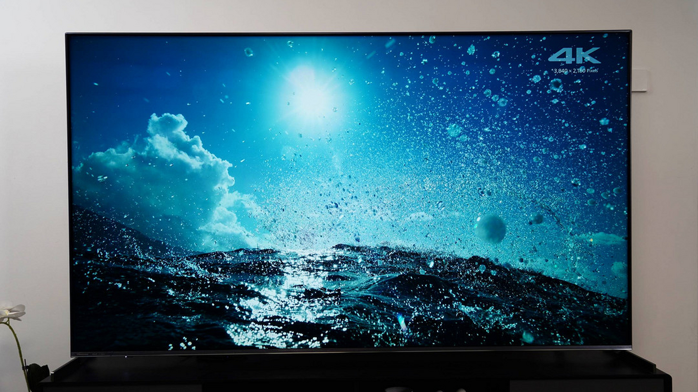 海信e8k这款miniled电视究竟有什么亮点?画质音质如何?
