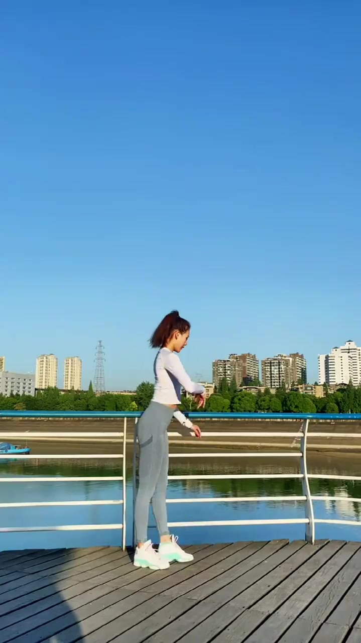 现代舞蹈生的真才实学,小姐姐这几种一字马,你完成几个?