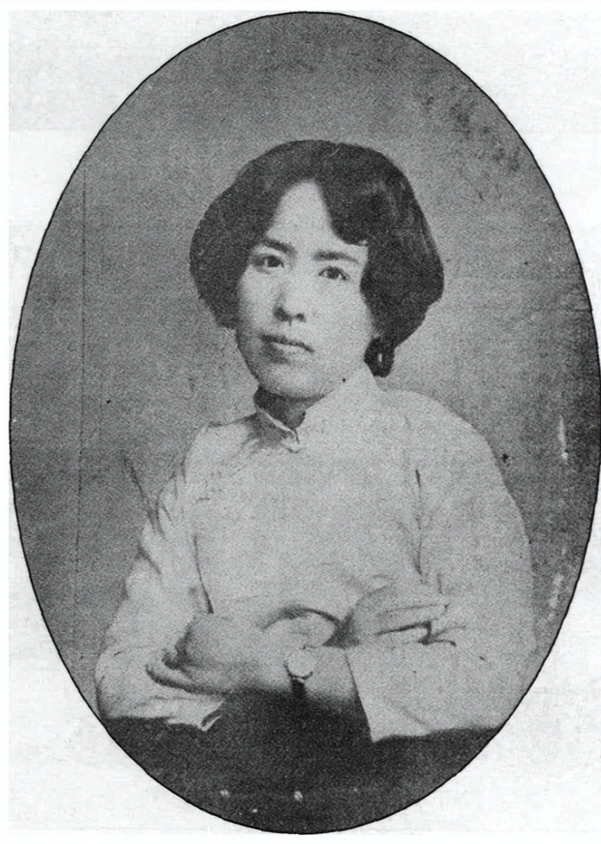 43年吕碧城不谈恋爱不论婚嫁赚钱后挥金如土遗愿捐尽家财