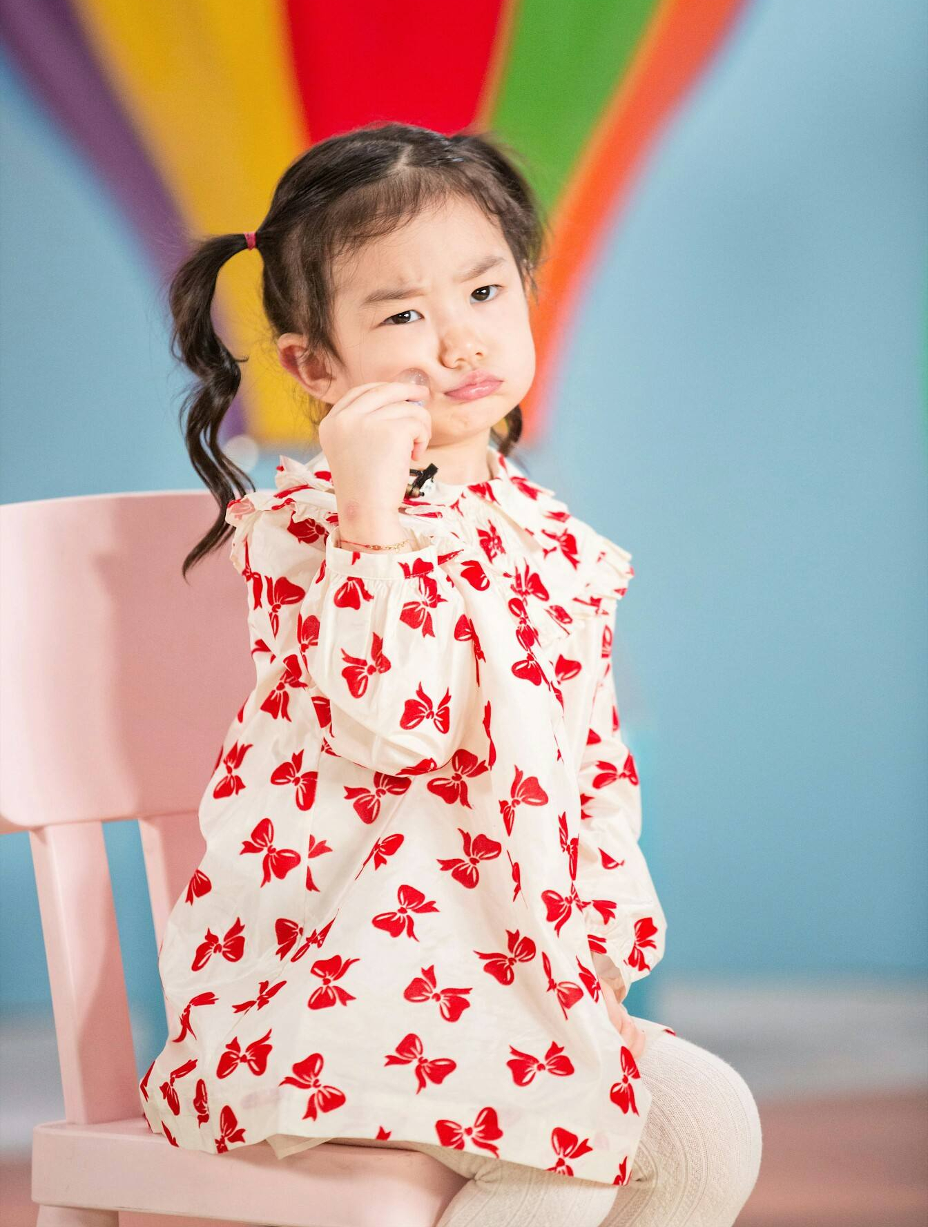 "情商爆表"lucky,惹哭朱茵女儿,后高商处理圈粉3-度小视