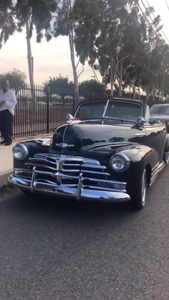 复古经典够味,美式复古老爷车