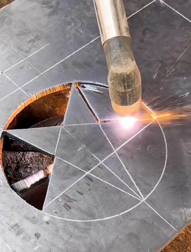 等离子切割机的新用途,只需换上这个气刨嘴,实现一机多用